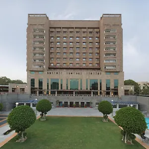 Jaypee Vasant Continental Отель Нью-Дели