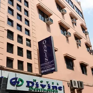 Hotel Divine Destination, Varanasi