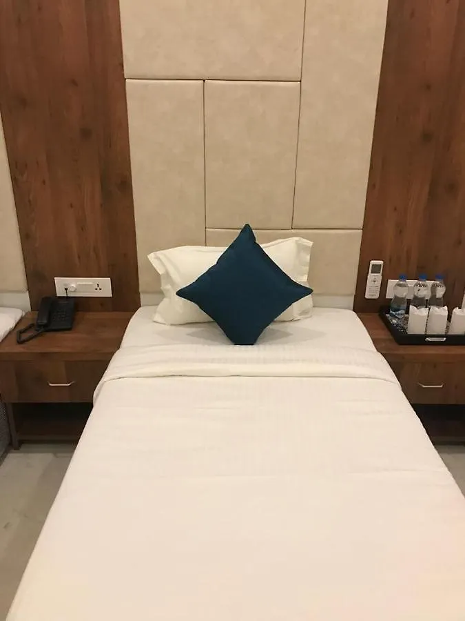 Hotel Hari Vilaas Varanasi 3*,