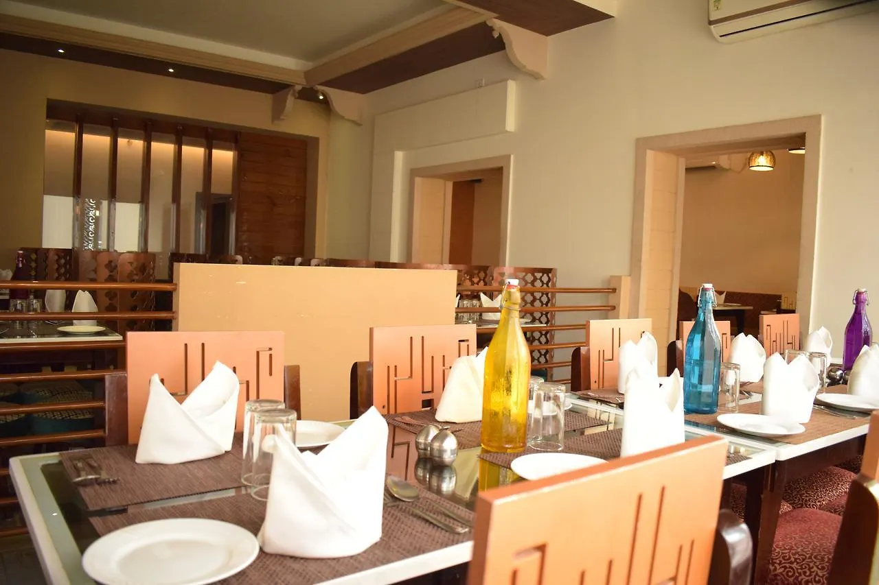 *** Guest house Hotel Hari Vilaas Varanasi India