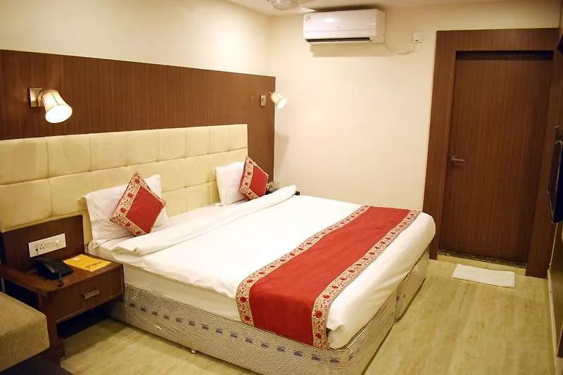 Hotel Hari Vilaas Varanasi
