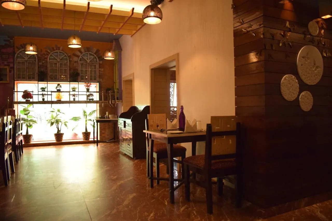 Hotel Hari Vilaas Varanasi 3*,